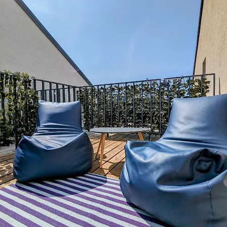 Studija1g24 * 帕兰加