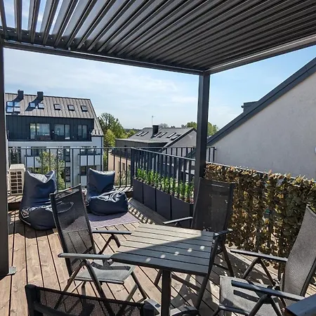 Studija1g24 * 帕兰加